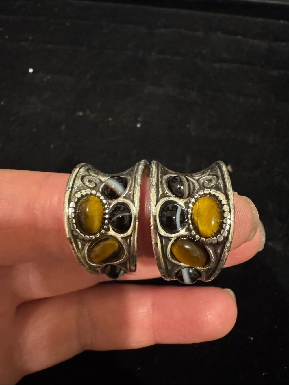 Vintage Style Chunky Hoop Earrings Tiger Eye Look Black Stone Silver Tone Boho